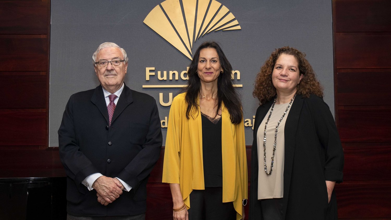 La escritora Xenia García recibe el XXIII Premio Unicaja de Novela ‘Fernando Quiñones’ 