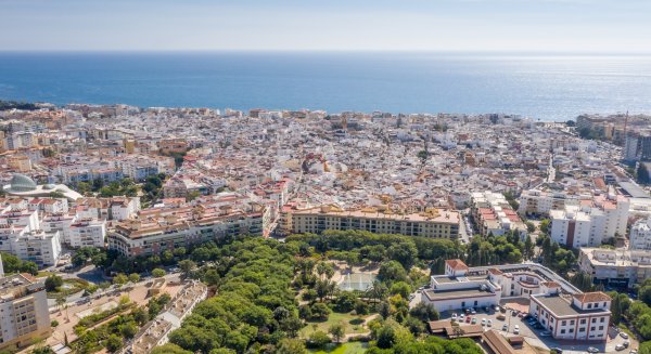 Estepona trabaja en la redacción del pliego para mejorar el servicio de transporte público