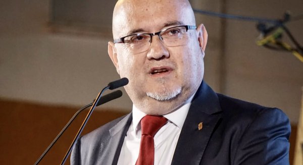 Atencia: “A partir del lunes comenzaremos la transformación de Vélez-Málaga desde la alcaldía”