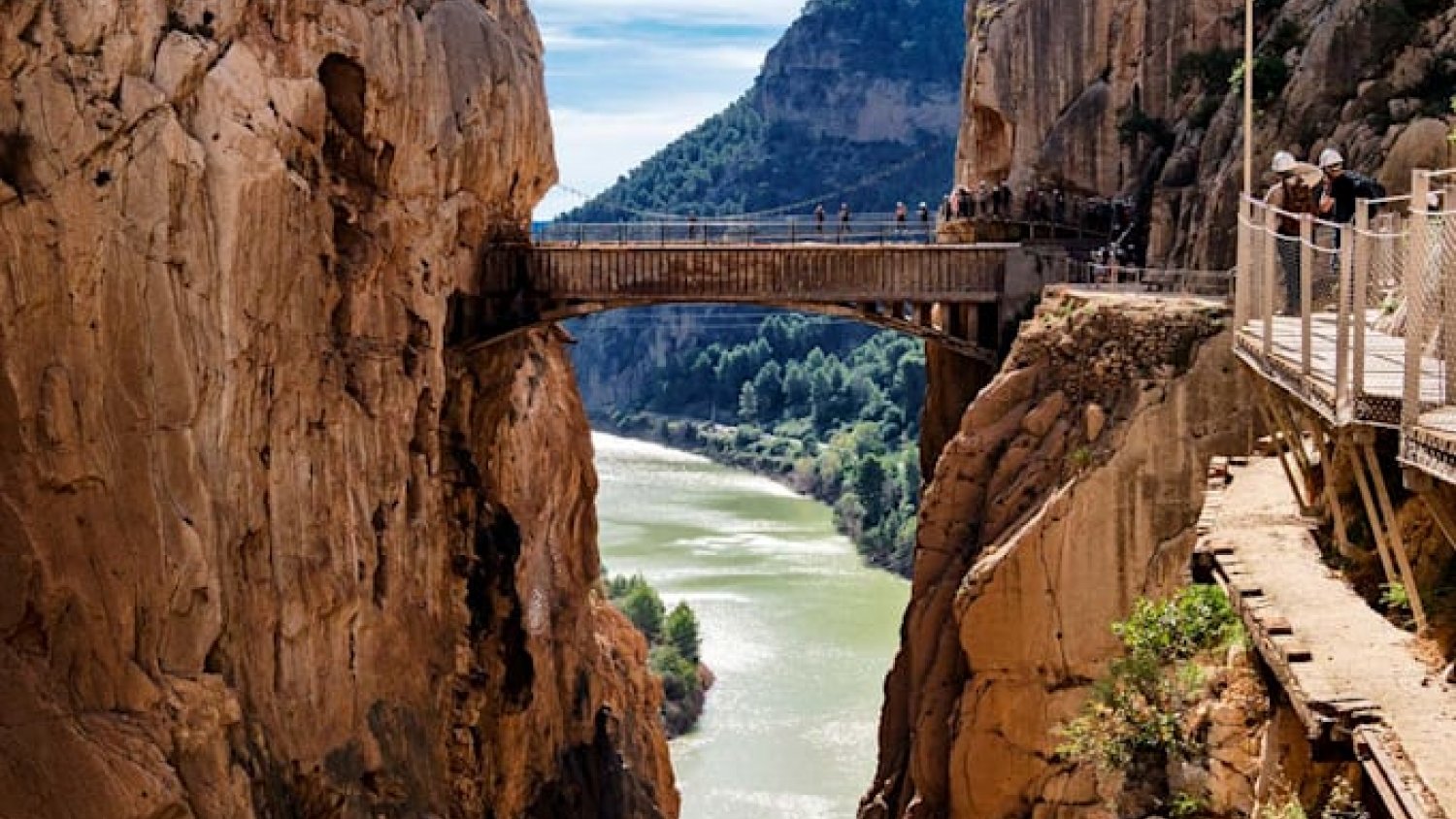 Salen a la venta las entradas para visitar el Caminito del Rey del 1 de octubre al 12 de enero de 2025