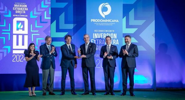 El Gobierno de la República Dominicana premia a la multinacional malagueña Ly Company por ser la “Mejor Inversión Sostenible Extranjera”