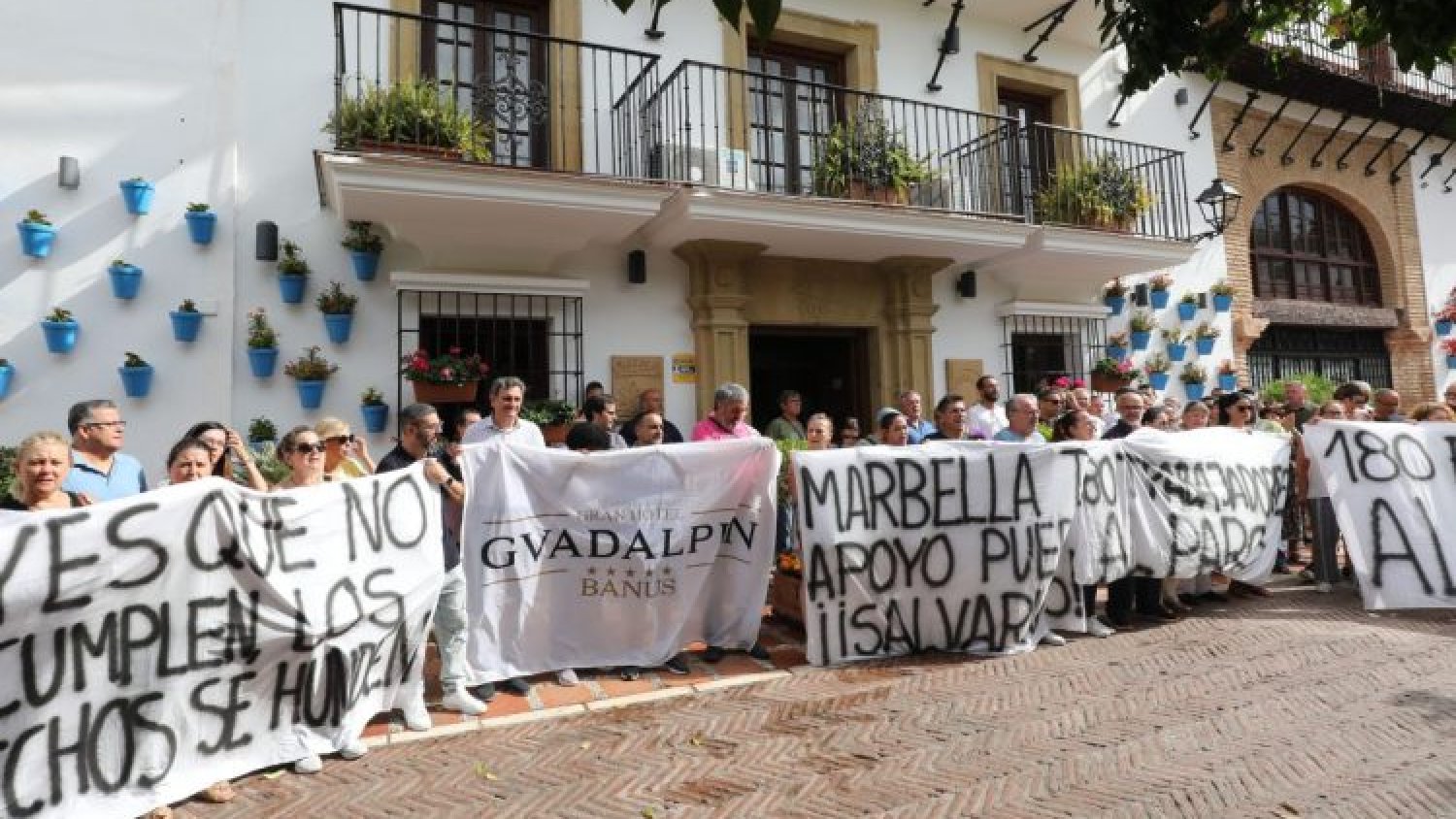 La Junta requiere a las partes que garanticen el uso hotelero y la unidad de explotación del hotel Guadalpín Banús 