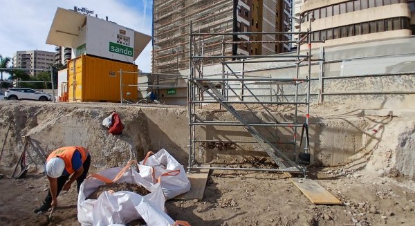 Un ‘cubo solar’ mejora la eficiencia energética en las obras del Metro de Málaga