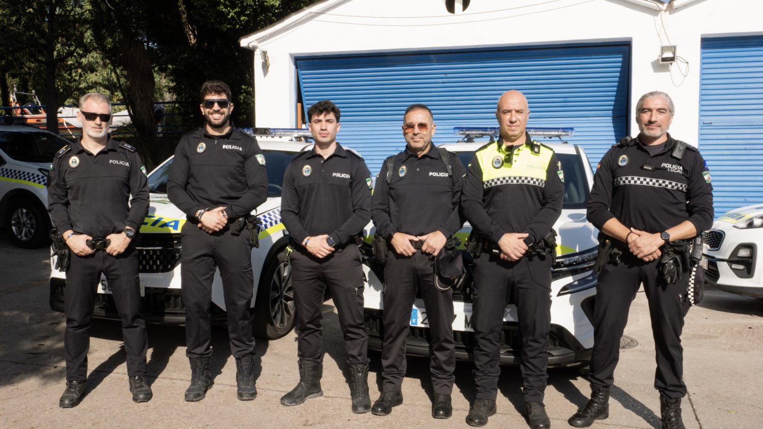 El Ayuntamiento de Estepona envía a seis agentes de la Policía Local para apoyar a los damnificados por la DANA