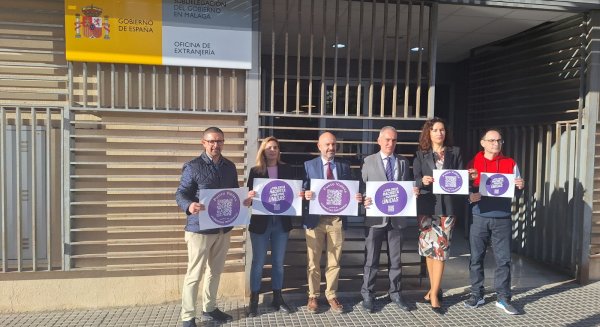 El subdelegado del Gobierno inaugura el Punto Violeta de la Oficina de Extranjería de Málaga 