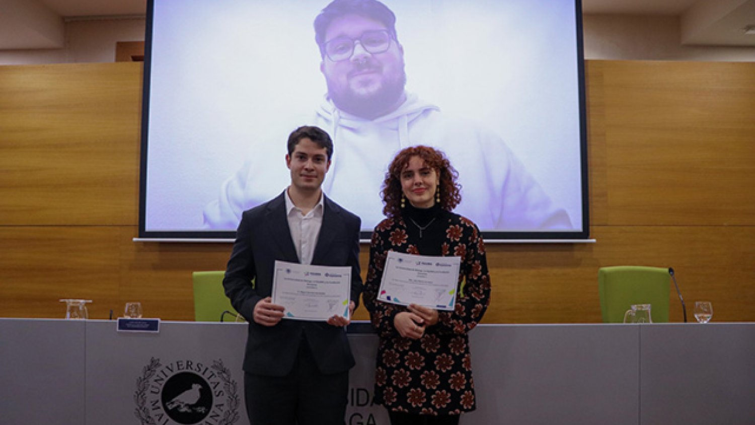 La UMA concede Becas Talento a tres estudiantes para que continúen sus estudios