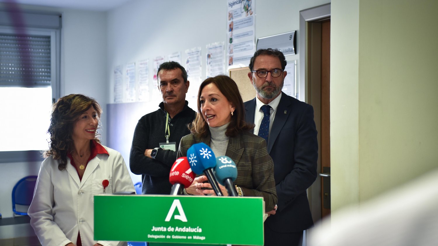 La Junta triplica el presupuesto en vacunas desde 2018 hasta los 134 millones en Andalucía