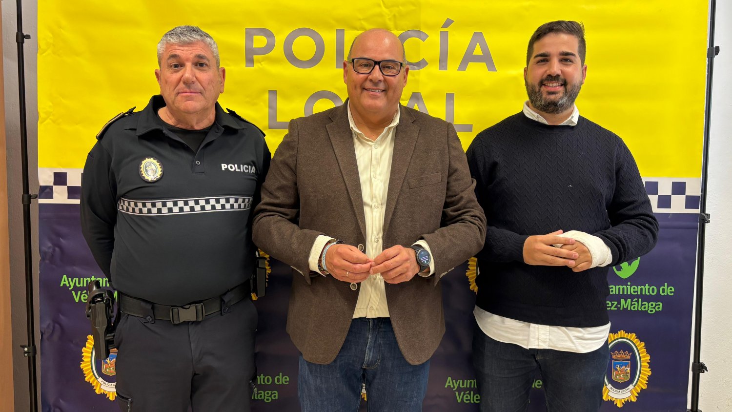 Nuevas Tecnologías implanta una nueva centralita a la Policía Local de Vélez-Málaga