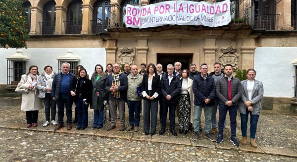 Los alcaldes de la serranía contemplan peticiones comunes para afrontar el corte total de la carretera Ronda-San Pedro